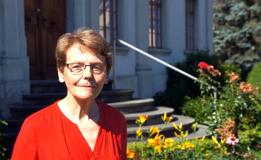 Helga Sandl